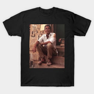 anthony bourdain T-Shirt